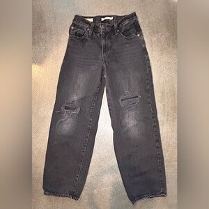 Levi’s baggy dad jeans